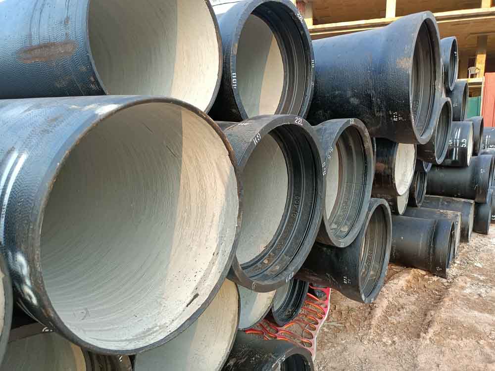 cast iron pipes