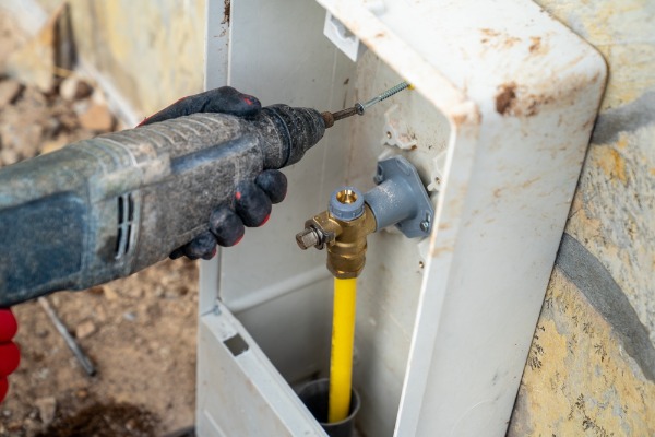 commercial outdoor gas shutoff valve installation
